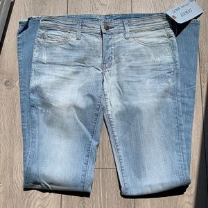 575 women’s wide leg flare jeans